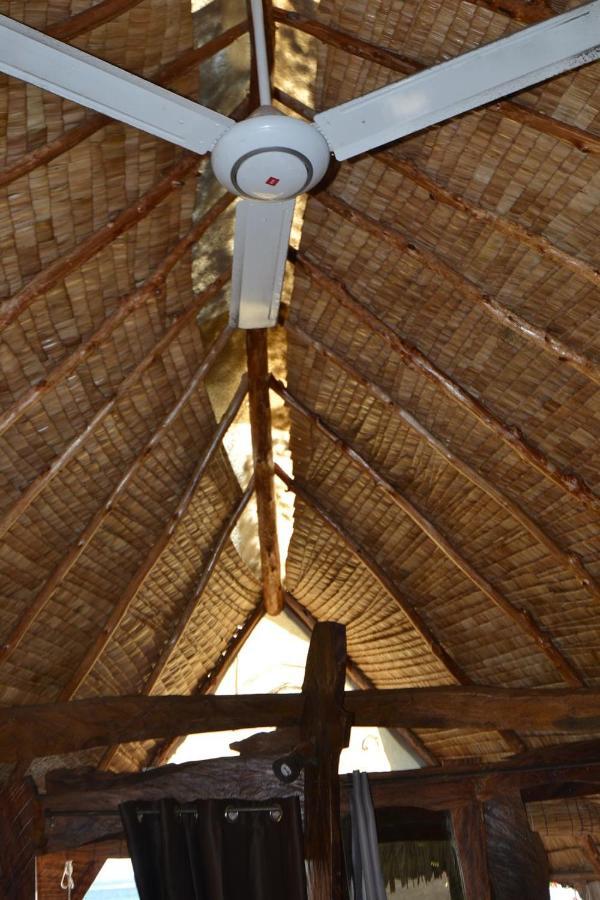 La Maison D'Artiste Du Bord De Mer Pa'ea Екстер'єр фото